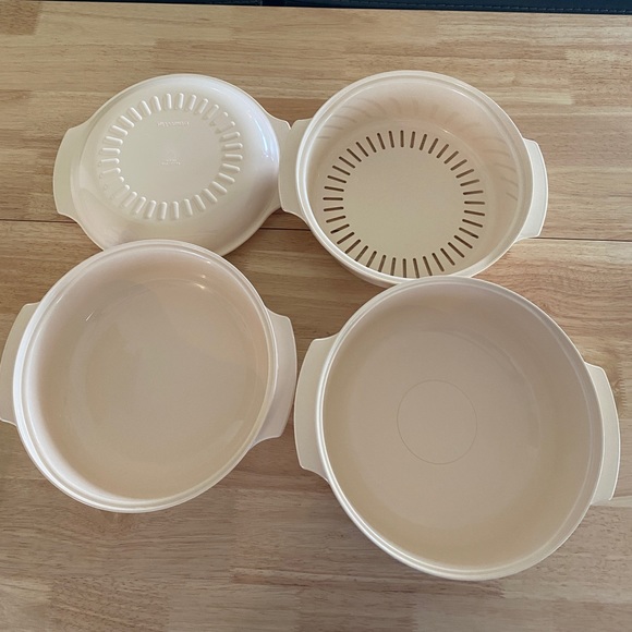 Tupperware Four Piece Stack Microwave Cooker